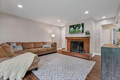 401 Demorest Rd, Columbus, OH 43204 - photo 4