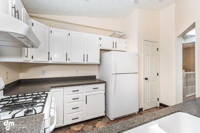 Cheery Kitchen