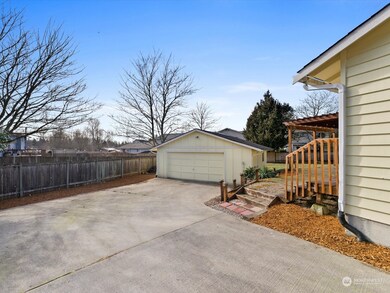 908 116th St SW, Everett, WA 98204 - photo 5