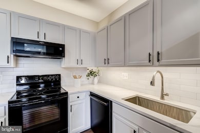 44848 Tiverton Square, Ashburn, VA 20147 - photo 7