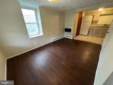 41 Baltimore St, Glen Rock, PA 17327 - photo 3
