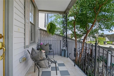 2720 New Orleans St, New Orleans, LA 70119 - photo 4