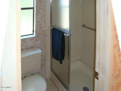832 Periwinkle - Guest Bathroom.jpg