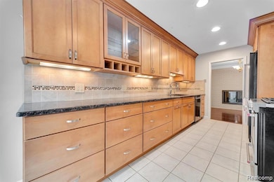 1285 Greenglen Ct, Bloomfield Hills, MI 48304 - photo 7