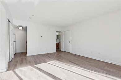 6 Pacific Dr unit 1, Hampton, VA 23666 - photo 3