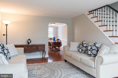 242 Westpark Ln, Clifton Heights, PA 19018 - photo 3