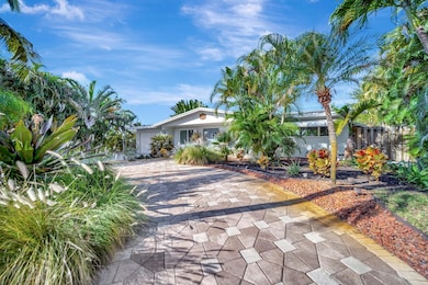 2611 NE 53rd St, Lighthouse Point, FL 33064 - photo 4