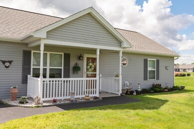 lakehome_fieldstone017