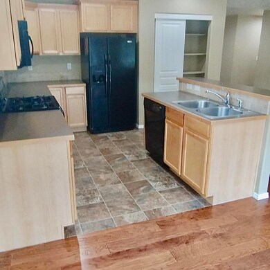 Aldrich Kitchen2