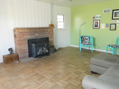 113 E Mahoney St, Winslow, AZ 86047 - photo 2