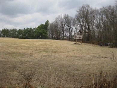 30' easement to property off of Teardrop Rd.