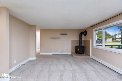 04-Living Room MS_4085