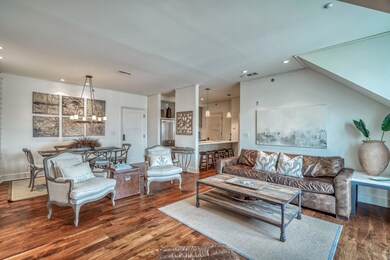 78 N Barrett Sq #10-3
