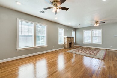 516 Woodard St, Houston, TX 77009 - photo 5