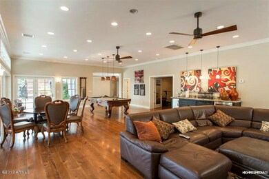 5 Living Room