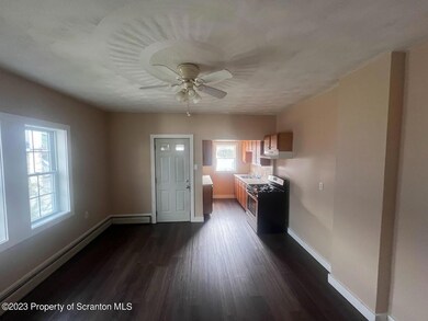 1005 S Main St, Taylor, PA 18517 - photo 5