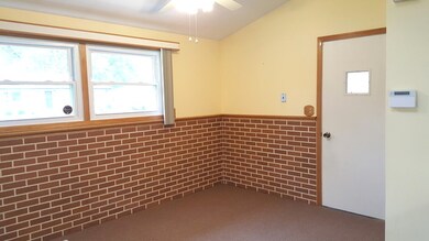 107 Ensenada Dr, Carpentersville, IL 60110 - photo 7