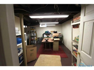 3717 Elmhurst Rd, Toledo, OH 43613 - photo 3