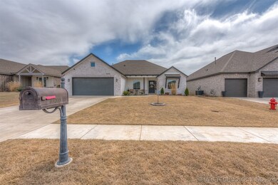 10203 S 228th East Ave, Broken Arrow, OK 74014 - photo 2