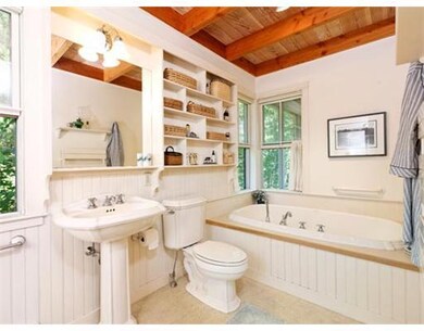 Master Bath/Spa.
