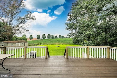 587 Kemp Rd, Pottstown, PA 19465 - photo 5