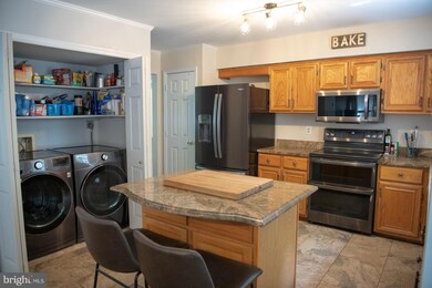 2414 Harpoon Dr, Stafford, VA 22554 - photo 6