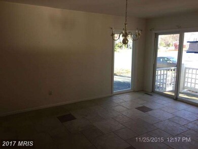 20849 Channel Ct, Sterling, VA 20165 - photo 5