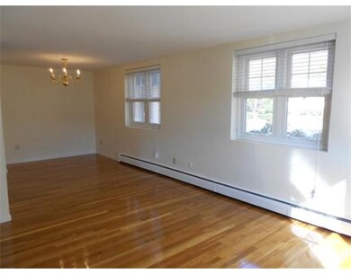 70 Emerson Gardens unit 70, Lexington, MA 02420 - photo 4