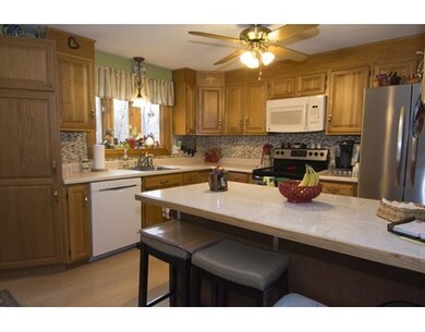 16 Hickory Dr, Dudley, MA 01571 - photo 3