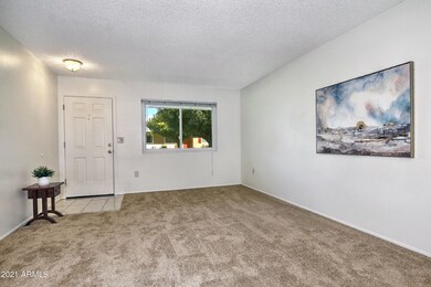 13676 N Newcastle Dr, Sun City, AZ 85351 - photo 5