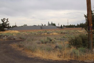 unlisted-address, Bend, OR 97701 - photo 3