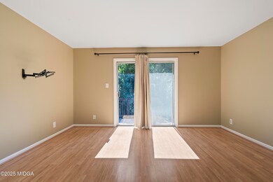 615 Willow Creek Dr, Macon, GA 31204 - photo 6