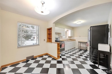 7800 Murdoch Ave, Saint Louis, MO 63119 - photo 7