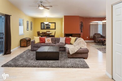 LIving_Room_DMD_4206