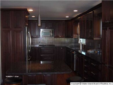 356 Caswell Ave, Staten Island, NY 10314 - photo 7