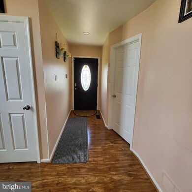 2766 Jean Dr, Hatfield, PA 19440 - photo 4