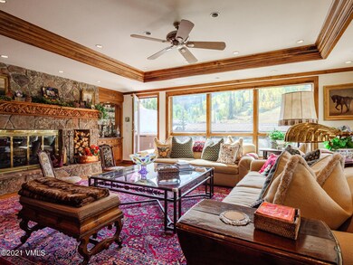 Living Area 1