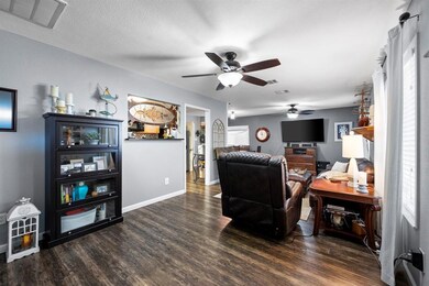 505 Chickapoo Trace, Grand Prairie, TX 75051 - photo 5