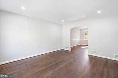 3613 Northway Dr, Parkville, MD 21234 - photo 3