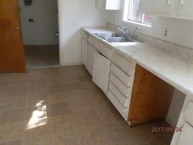 604 Madison Ave, Alamogordo, NM 88310 - photo 4