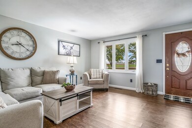 18040 Lincoln Hwy E, Monroeville, IN 46773 - photo 7