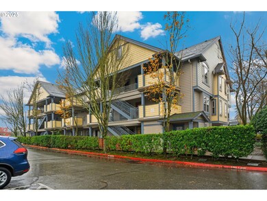 9837 NE Irving St unit 322, Portland, OR 97220 - photo 3