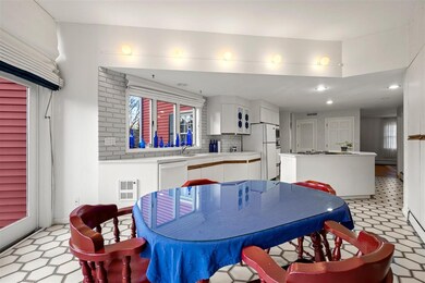 221 Kearney St, Manchester, NH 03104 - photo 6