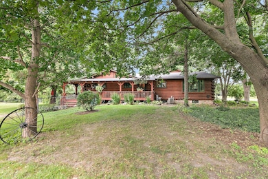 41W591 Lenz Rd, Elgin, IL 60124 - photo 5