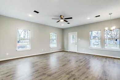 948 Junell St, Houston, TX 77088 - photo 3