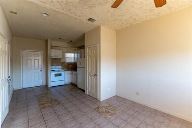 4720 Yellowstone Blvd unit 6, Houston, TX 77021 - photo 6