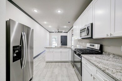 4907 Bostic St unit A, Houston, TX 77016 - photo 3