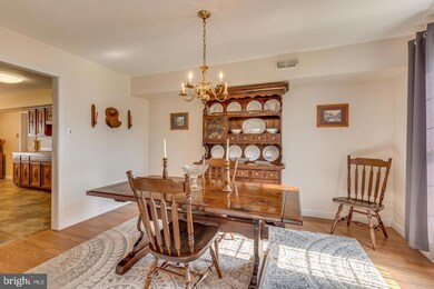 905 Hawthorn Ct, Williamstown, NJ 08094 - photo 7