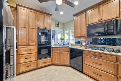 5240 Harvest Ct, Oceanside, CA 92057 - photo 7