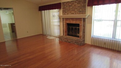 5924 Swamp Fox Rd, Jacksonville, FL 32210 - photo 6